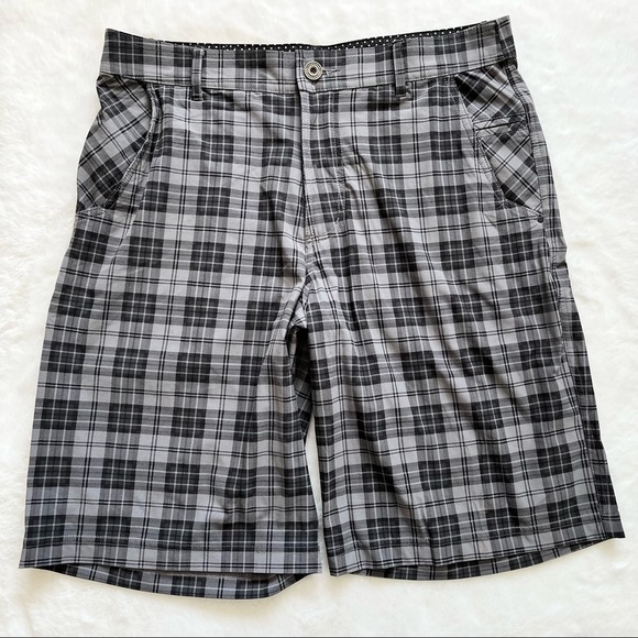 LULULEMON KAHUNA PLAID GOLF SHORTS MENS SIZE 34 TRENDY SKATER STREET STYLISH - Picture 8 of 8